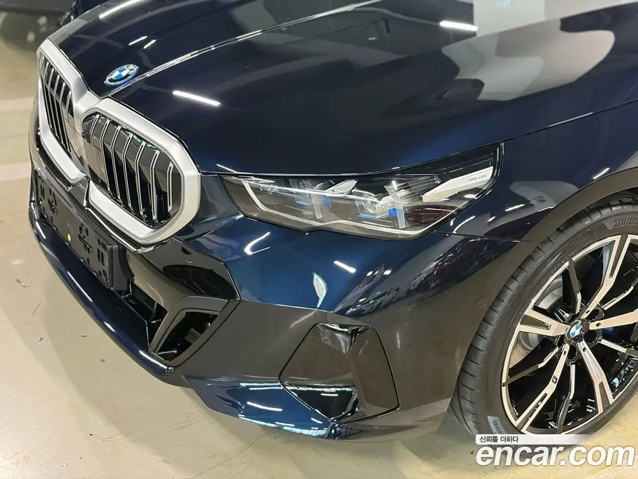BMW 5 серия 2026 2.0 автомат (гидро), фото 3 BMW 5 серия 2026 2.0 автомат (гидро), фото 3