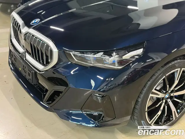 BMW 5 серия 2026 2.0 автомат (гидро), миниатюра 3 BMW 5 серия 2026 2.0 автомат (гидро), миниатюра 3