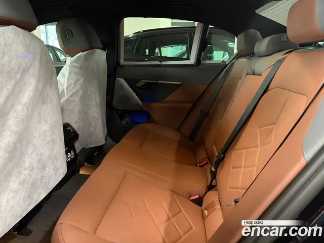 BMW 5 серия 2026 2.0 автомат (гидро), миниатюра 5 BMW 5 серия 2026 2.0 автомат (гидро), миниатюра 5