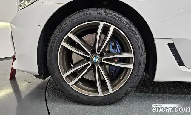 BMW 6 серия 2023 2.0 автомат (гидро), миниатюра 5 BMW 6 серия 2023 2.0 автомат (гидро), миниатюра 5