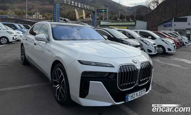 BMW 7 серия 2024 3.0 автомат (гидро), миниатюра 1 BMW 7 серия 2024 3.0 автомат (гидро), миниатюра 1