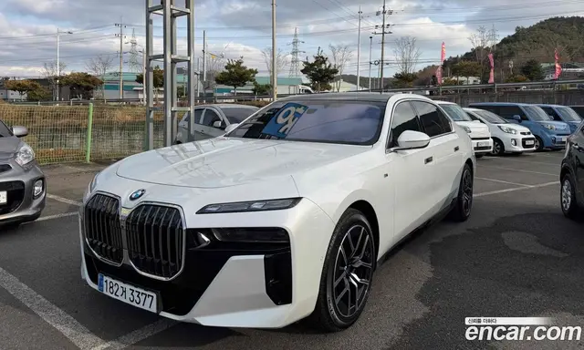 BMW 7 серия 2024 3.0 автомат (гидро), миниатюра 2 BMW 7 серия 2024 3.0 автомат (гидро), миниатюра 2
