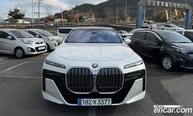 BMW 7 серия 2024 3.0 автомат (гидро), миниатюра 4 BMW 7 серия 2024 3.0 автомат (гидро), миниатюра 4