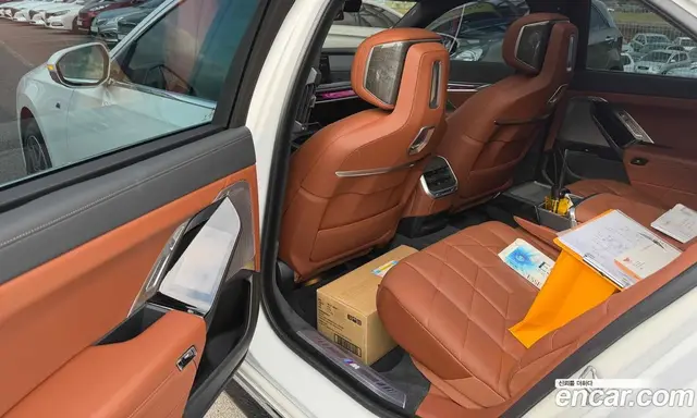 BMW 7 серия 2024 3.0 автомат (гидро), миниатюра 7 BMW 7 серия 2024 3.0 автомат (гидро), миниатюра 7