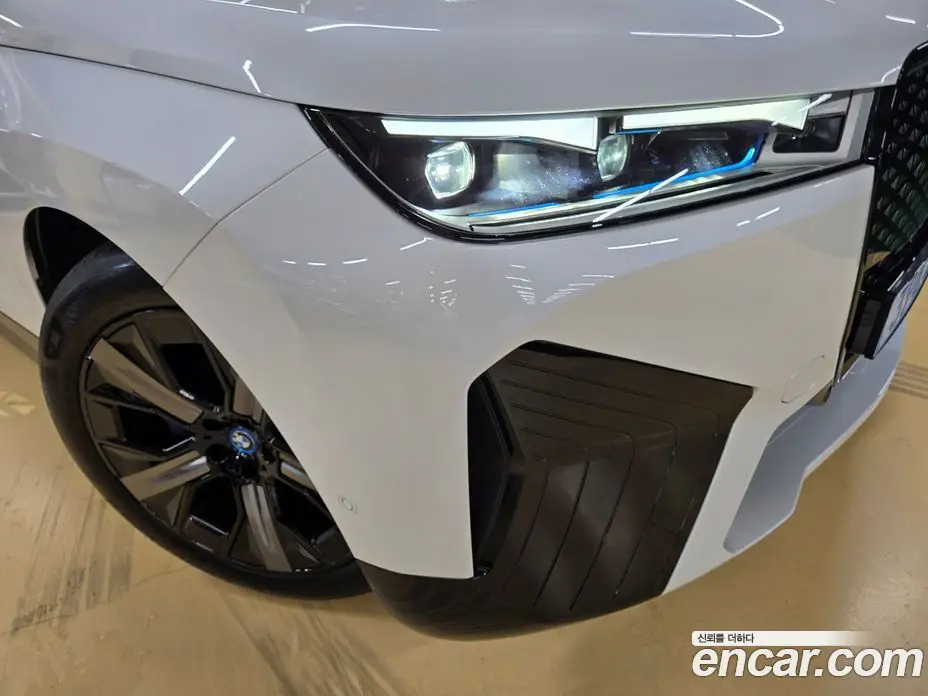 BMW iX 2025 автомат (гидро), фото 17 BMW iX 2025 автомат (гидро), фото 17