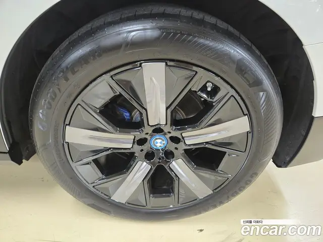 BMW iX 2025 автомат (гидро), миниатюра 3 BMW iX 2025 автомат (гидро), миниатюра 3