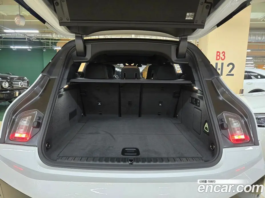 BMW iX 2025 автомат (гидро), фото 5 BMW iX 2025 автомат (гидро), фото 5