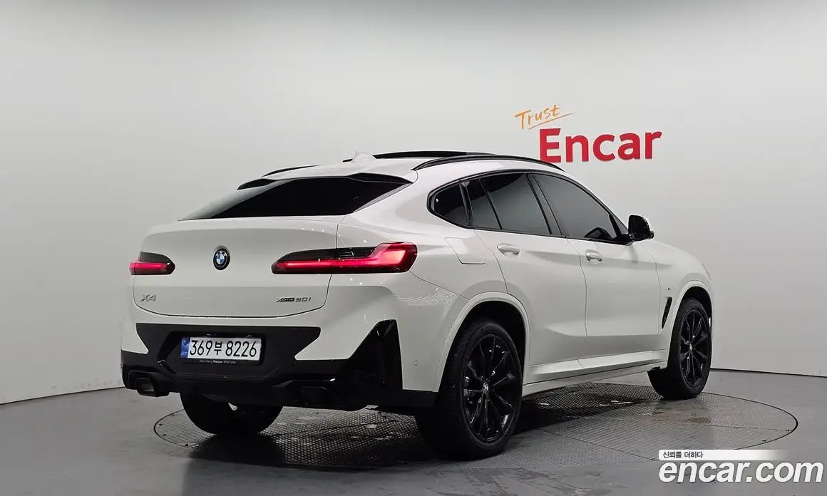 BMW X4 2025 2.0 автомат (гидро), фото 2 BMW X4 2025 2.0 автомат (гидро), фото 2