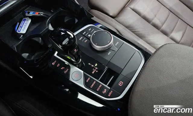 BMW X4 2025 2.0 автомат (гидро), миниатюра 12