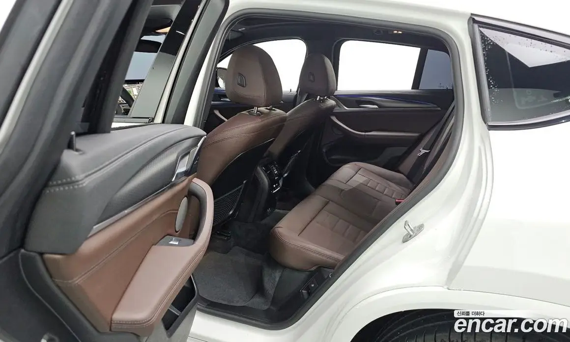 BMW X4 2025 2.0 автомат (гидро), фото 25 BMW X4 2025 2.0 автомат (гидро), фото 25