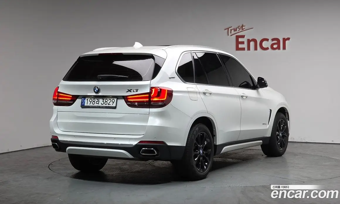BMW X5 2018 2.0 автомат (гидро), фото 1 BMW X5 2018 2.0 автомат (гидро), фото 1