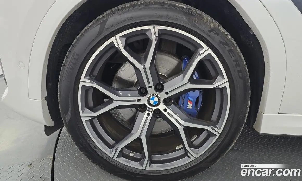 BMW X6 2022 3.0 автомат (гидро), фото 5 BMW X6 2022 3.0 автомат (гидро), фото 5