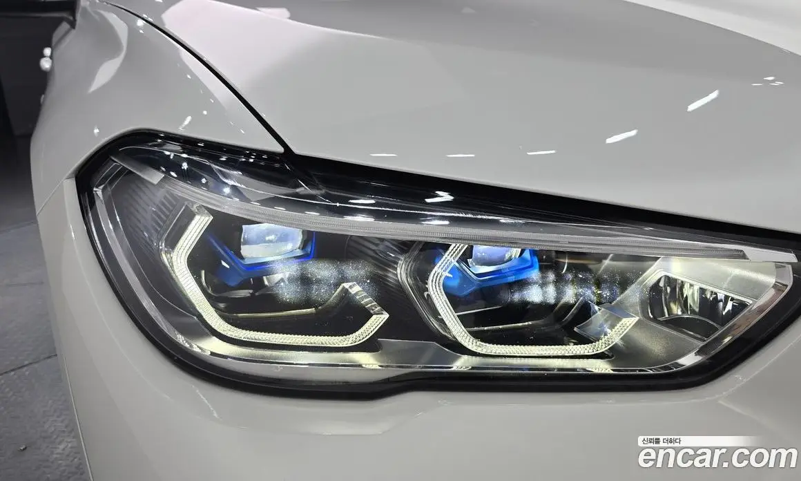 BMW X6 2022 3.0 автомат (гидро), фото 8 BMW X6 2022 3.0 автомат (гидро), фото 8