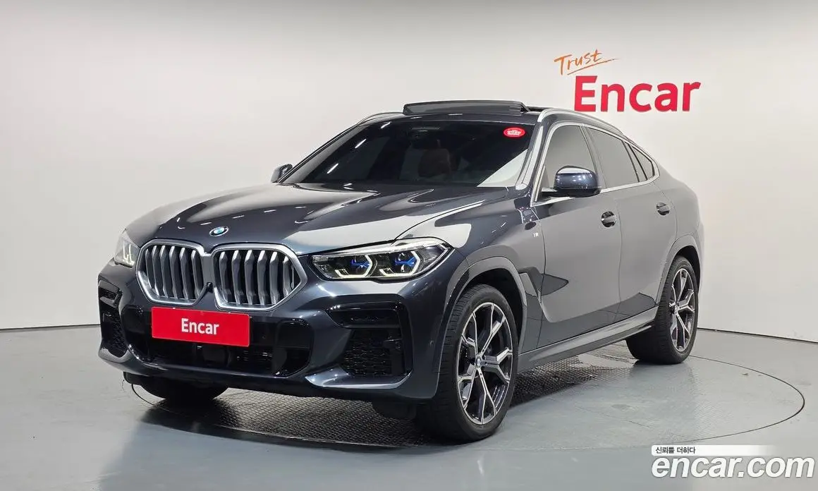 BMW X6 2022 3.0 автомат (гидро), фото 1 BMW X6 2022 3.0 автомат (гидро), фото 1