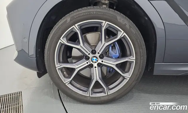 BMW X6 2022 3.0 автомат (гидро), миниатюра 5 BMW X6 2022 3.0 автомат (гидро), миниатюра 5