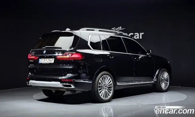 BMW X7 2022 3.0 автомат (гидро), миниатюра 2