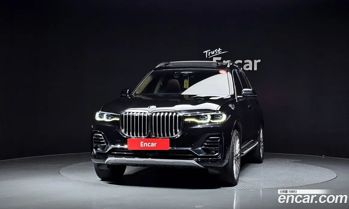 BMW X7 2022 3.0 автомат (гидро), фото 3