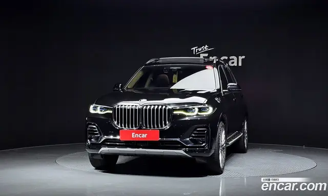 BMW X7 2022 3.0 автомат (гидро), миниатюра 3