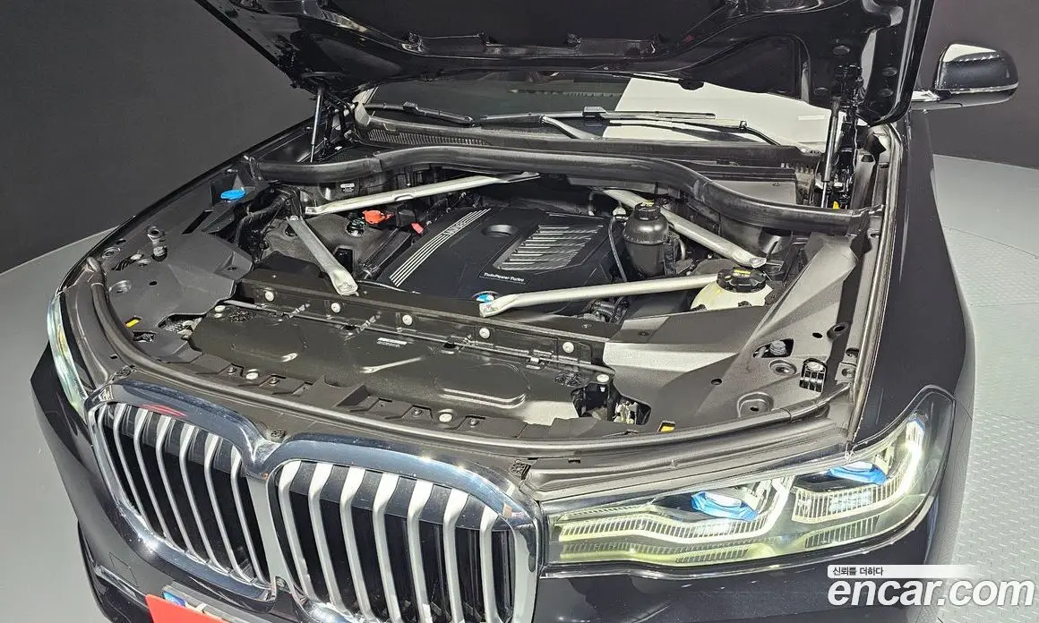 BMW X7 2022 3.0 автомат (гидро), фото 6