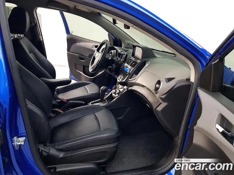 Chevrolet Aveo 2011 1.6 автомат (гидро), фото 16 Chevrolet Aveo 2011 1.6 автомат (гидро), фото 16
