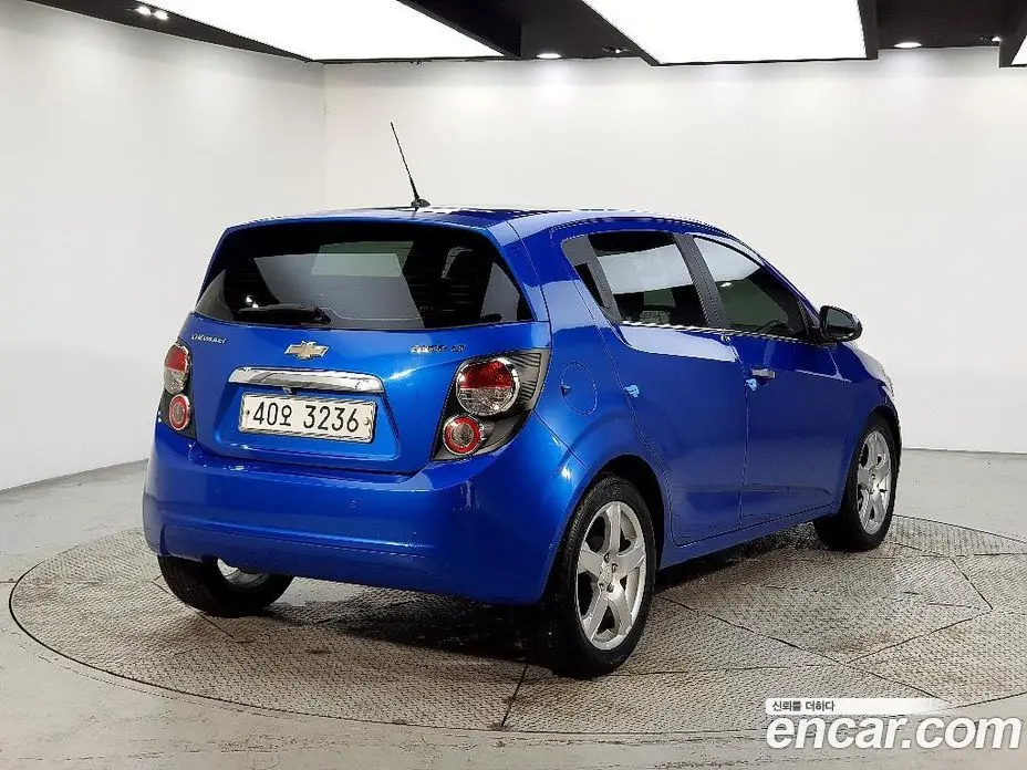 Chevrolet Aveo 2011 1.6 автомат (гидро), фото 4 Chevrolet Aveo 2011 1.6 автомат (гидро), фото 4