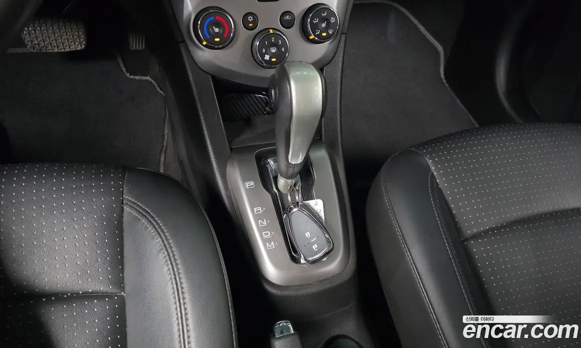Chevrolet Aveo 2018 1.4 автомат (гидро), фото 12