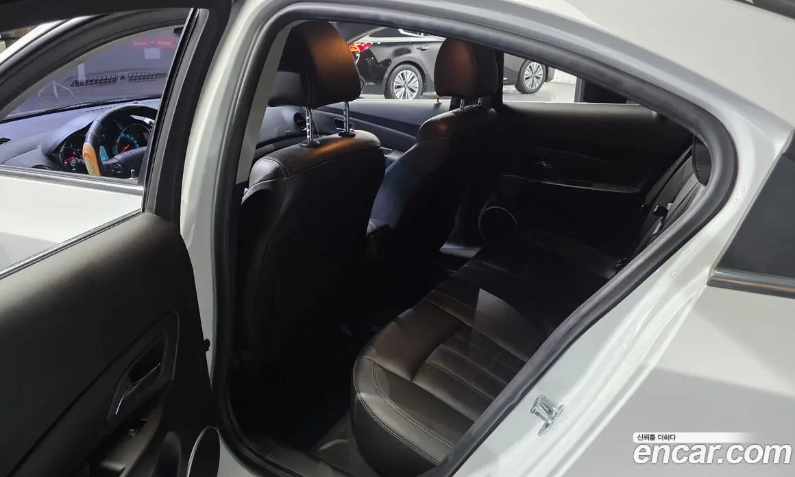 Chevrolet Cruze 2015 1.4 автомат (гидро), фото 16 Chevrolet Cruze 2015 1.4 автомат (гидро), фото 16