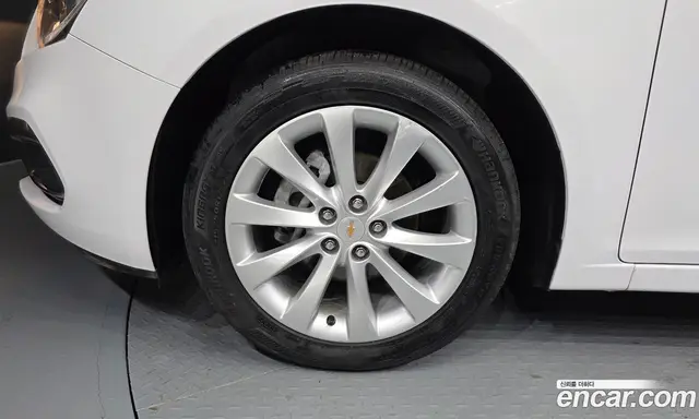 Chevrolet Cruze 2015 1.4 автомат (гидро), миниатюра 5 Chevrolet Cruze 2015 1.4 автомат (гидро), миниатюра 5