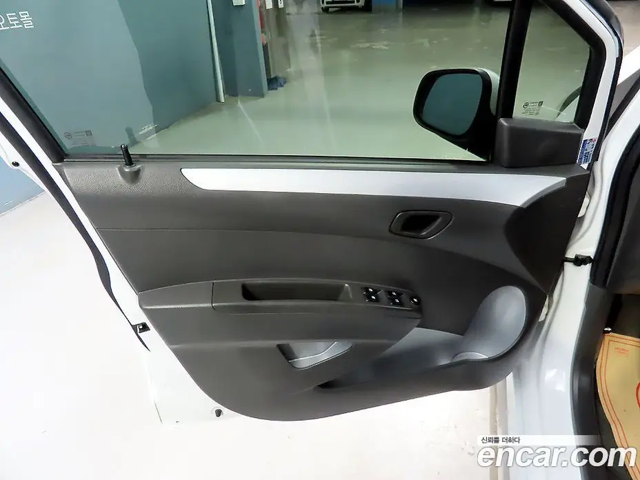Chevrolet Spark 2012 1.0 автомат (гидро), фото 15