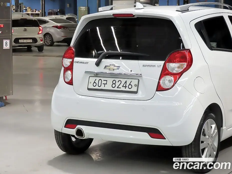Chevrolet Spark 2012 1.0 автомат (гидро), фото 17