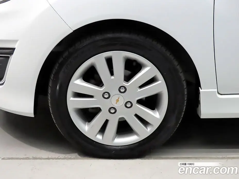 Chevrolet Spark 2012 1.0 автомат (гидро), фото 19