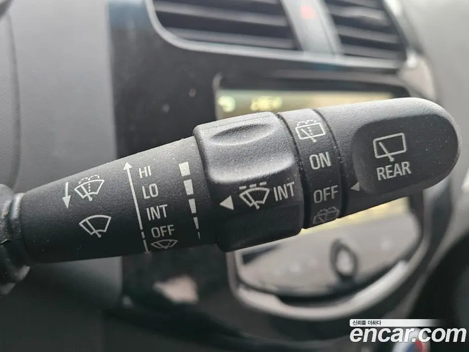 Chevrolet Spark 2014 1.0 автомат (гидро), фото 13