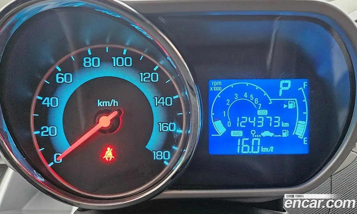 Chevrolet Spark 2014 1.0 автомат (гидро), фото 8
