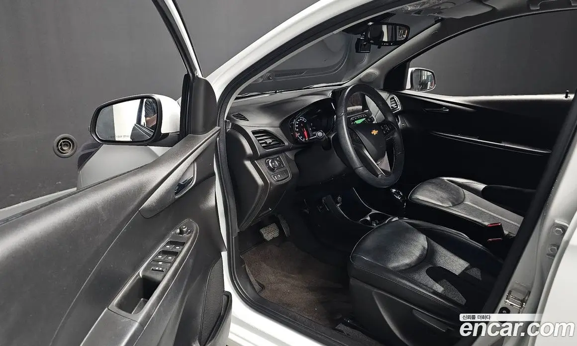 Chevrolet Spark 2016 1.0 автомат (гидро), фото 12 Chevrolet Spark 2016 1.0 автомат (гидро), фото 12