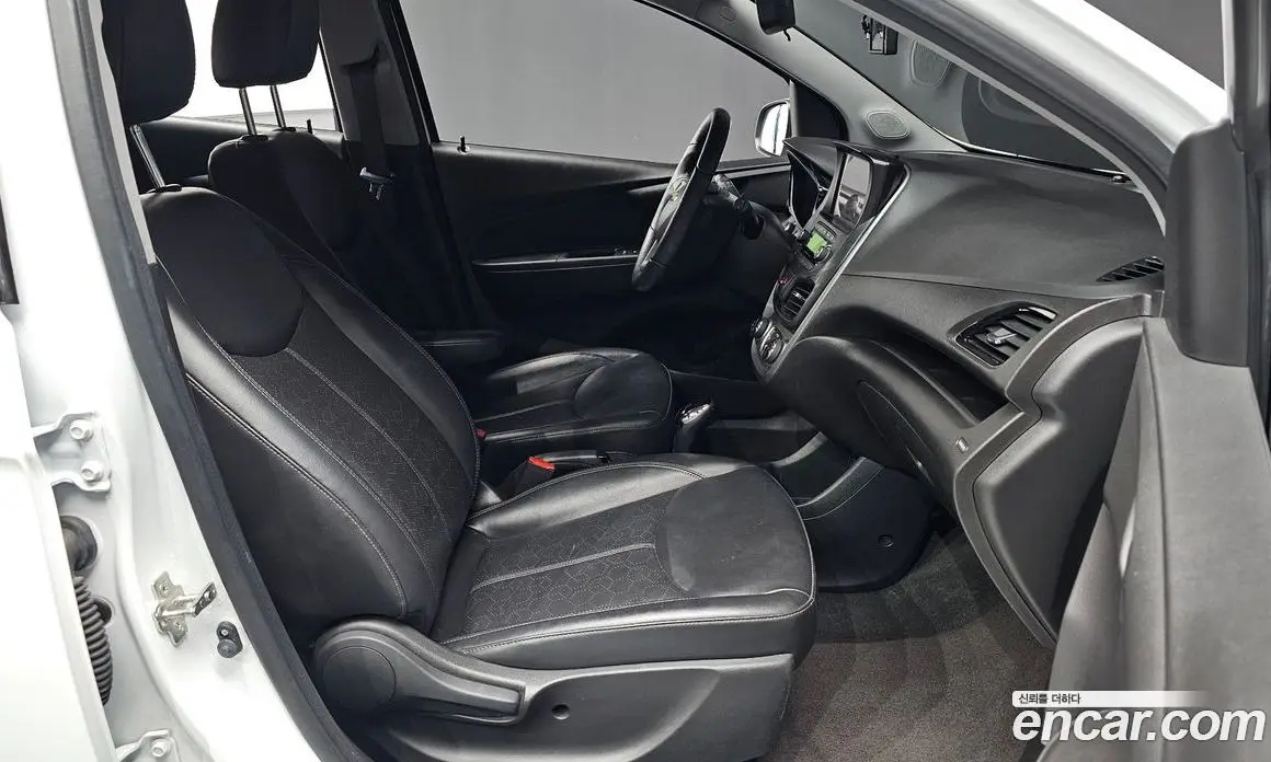 Chevrolet Spark 2016 1.0 автомат (гидро), фото 15 Chevrolet Spark 2016 1.0 автомат (гидро), фото 15