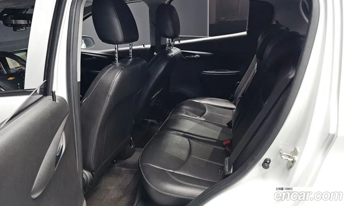 Chevrolet Spark 2016 1.0 автомат (гидро), фото 17 Chevrolet Spark 2016 1.0 автомат (гидро), фото 17