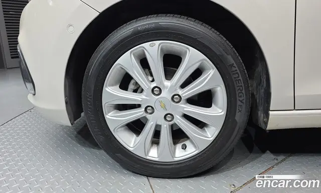 Chevrolet Spark 2016 1.0 автомат (гидро), миниатюра 5 Chevrolet Spark 2016 1.0 автомат (гидро), миниатюра 5