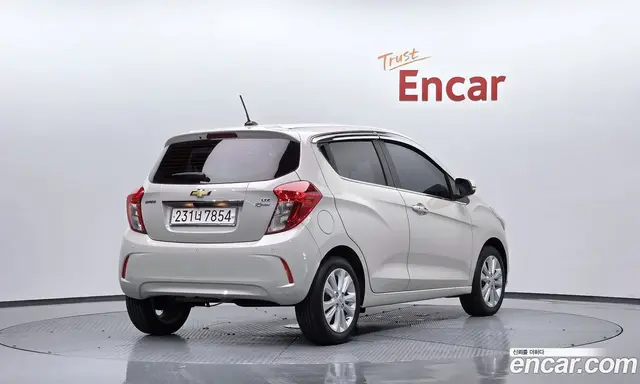 Chevrolet Spark 2018 1.0 автомат (гидро), миниатюра 2