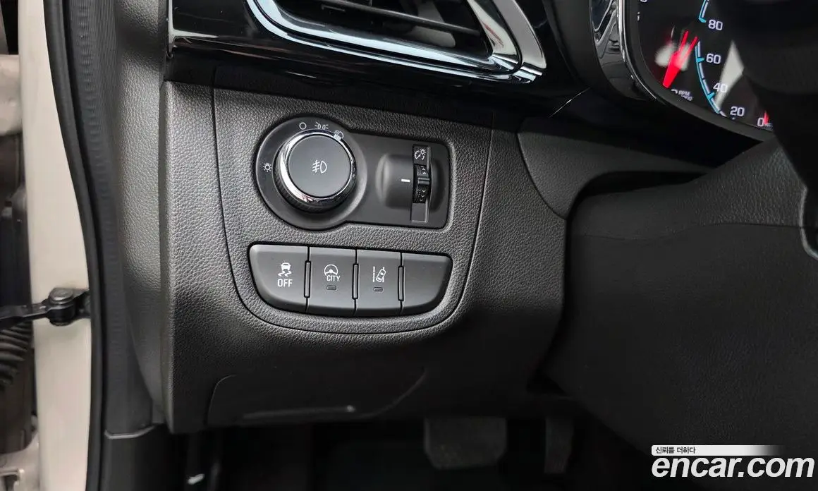 Chevrolet Spark 2018 1.0 автомат (гидро), фото 26