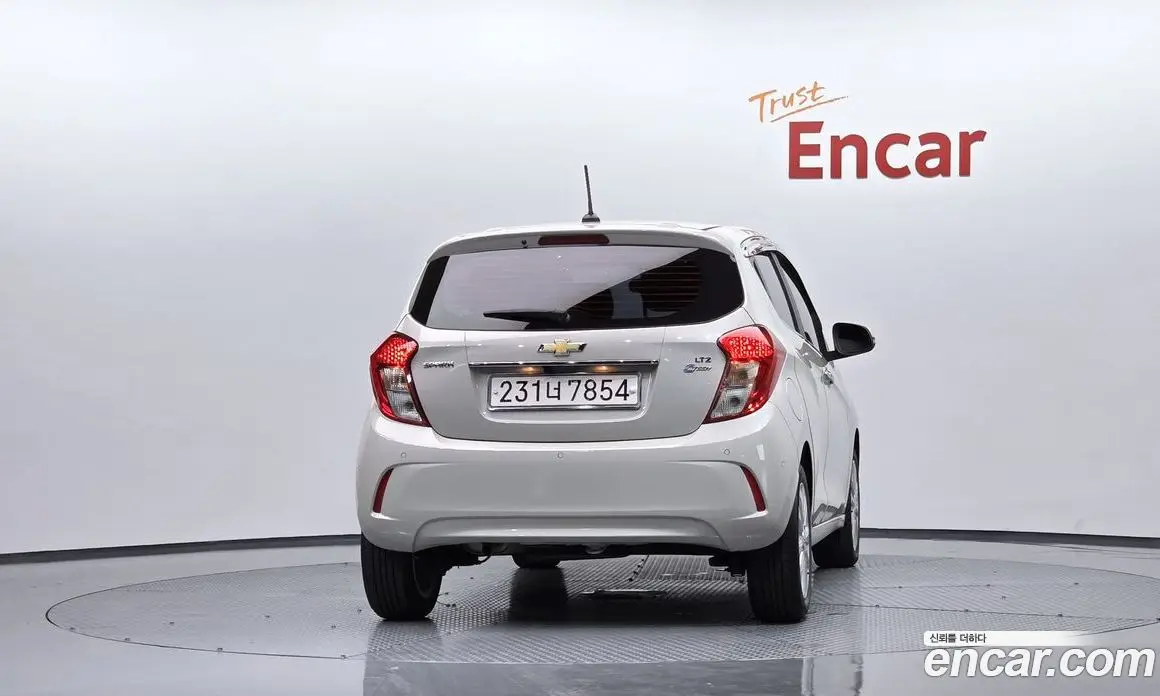 Chevrolet Spark 2018 1.0 автомат (гидро), фото 4