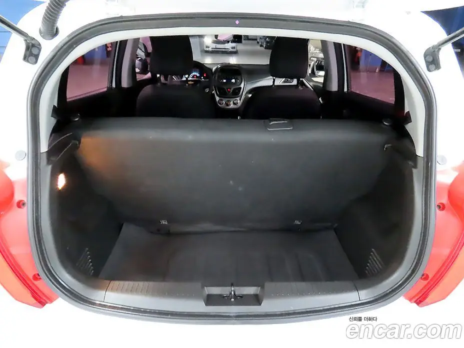 Chevrolet Spark 2021 1.0 автомат (гидро), фото 18