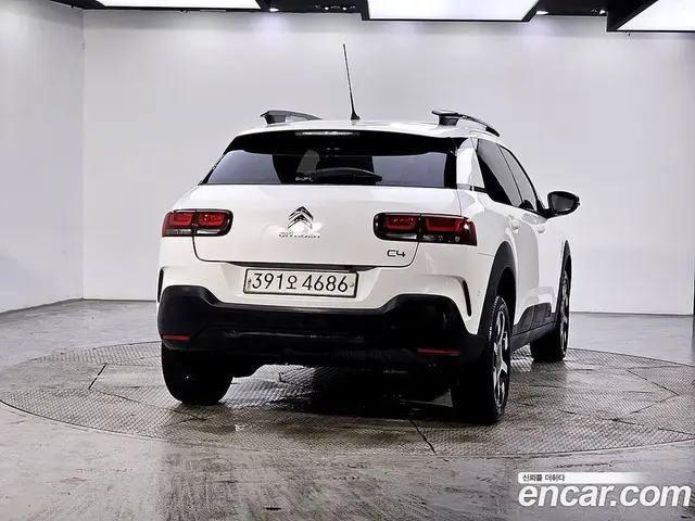Citroen C4 Cactus 2019 1.5 автомат (гидро), миниатюра 3 Citroen C4 Cactus 2019 1.5 автомат (гидро), миниатюра 3