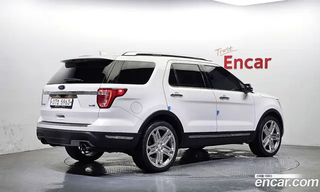 Ford Explorer 2018 2.3 автомат (гидро), миниатюра 2 Ford Explorer 2018 2.3 автомат (гидро), миниатюра 2