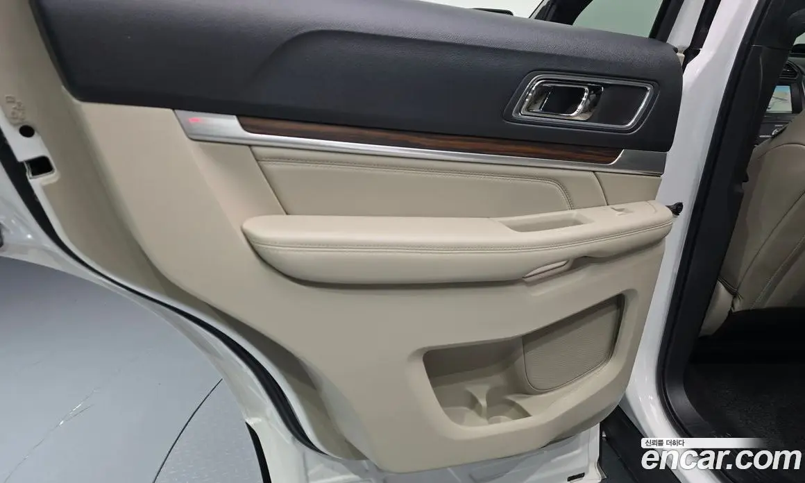 Ford Explorer 2019 2.3 автомат (гидро), фото 15 Ford Explorer 2019 2.3 автомат (гидро), фото 15