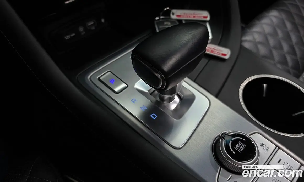 Genesis G70 2019 3.3 автомат (гидро), фото 12 Genesis G70 2019 3.3 автомат (гидро), фото 12