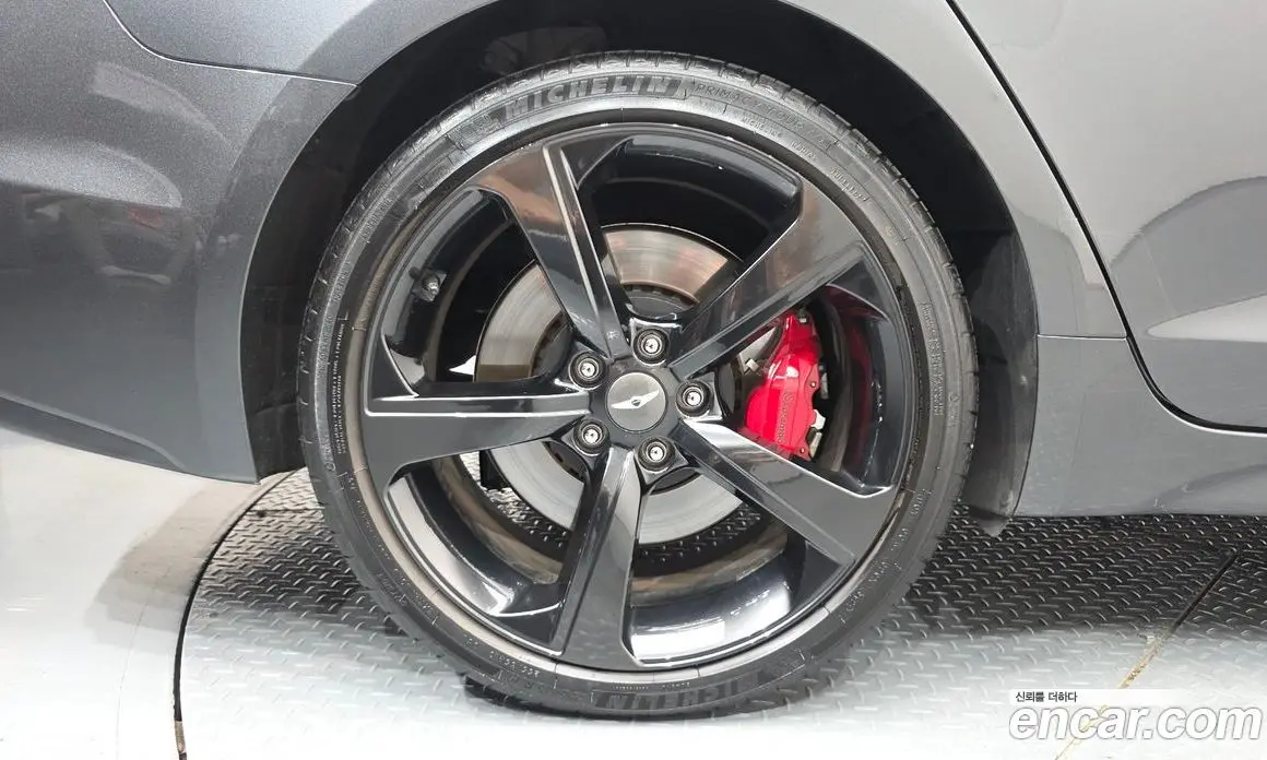 Genesis G70 2019 3.3 автомат (гидро), фото 5 Genesis G70 2019 3.3 автомат (гидро), фото 5