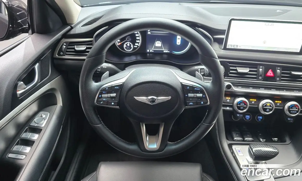 Genesis G70 2021 2.0 автомат (гидро), фото 13 Genesis G70 2021 2.0 автомат (гидро), фото 13