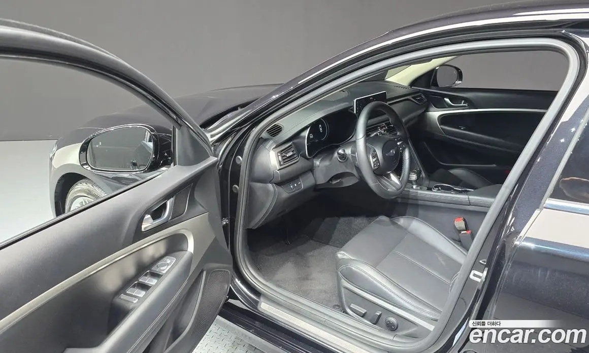 Genesis G70 2021 2.0 автомат (гидро), фото 10 Genesis G70 2021 2.0 автомат (гидро), фото 10