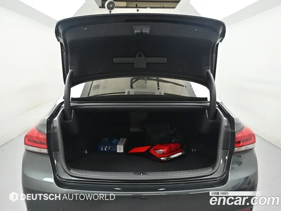 Genesis G80 2018 3.3 автомат (гидро), фото 17