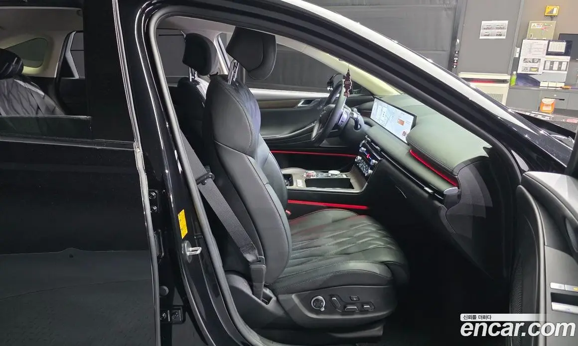 Genesis G80 2024 2.5 автомат (гидро), фото 17 Genesis G80 2024 2.5 автомат (гидро), фото 17